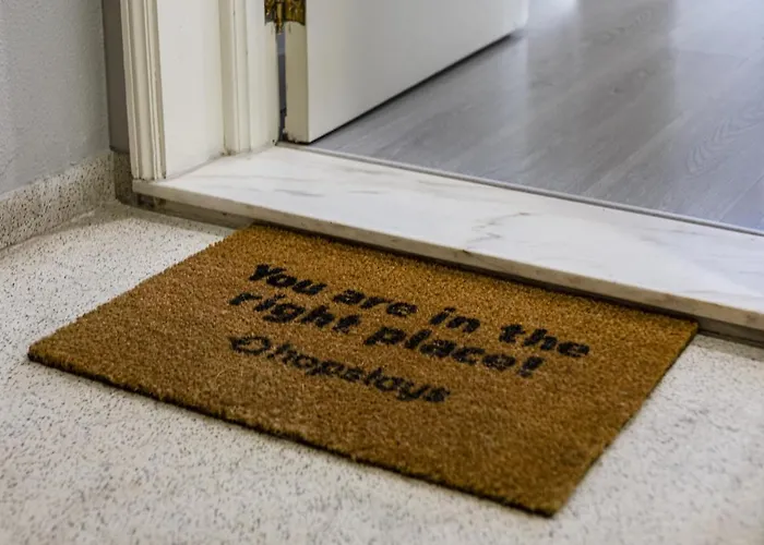 Hopstays Wine Cellars - With Terrace شقة *